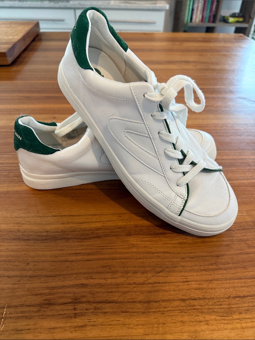 Tretorn / Size 11 M / SWERVE / White / Green / Sneakers / New Men's Shoes